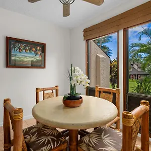  Holiday home 1br 1ba Kahala Tropical Dream, Pool, Garden View 513 United States